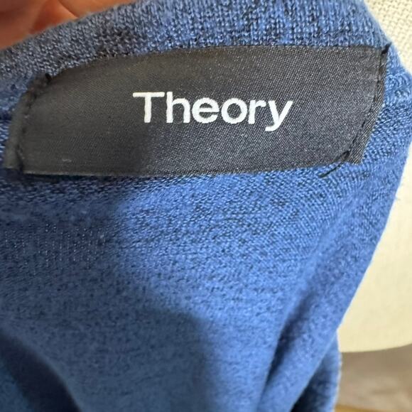 Theory Men’s Blue Black Lightweight Crewneck Sweater Modal Blend Size Large - Picture 4 of 7